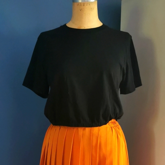 Aritzia crop top - Picture 3 of 8